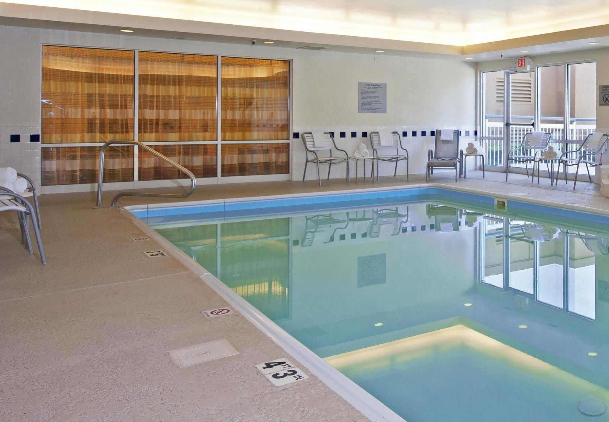 Fairfield Inn & Suites By Marriott Chicago Naperville Exteriér fotografie